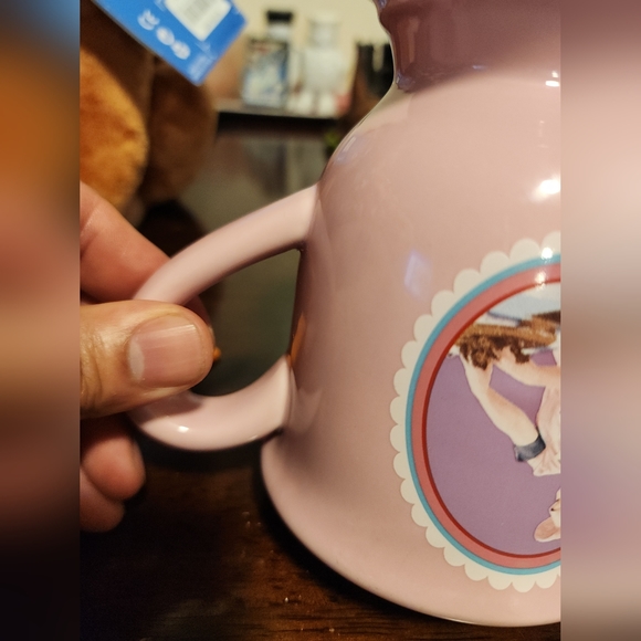 Pink I Love Lucy Coffee Mug Lucys Chocolate Factory Pedestal Large 2006 CBS - Picture 9 of 10